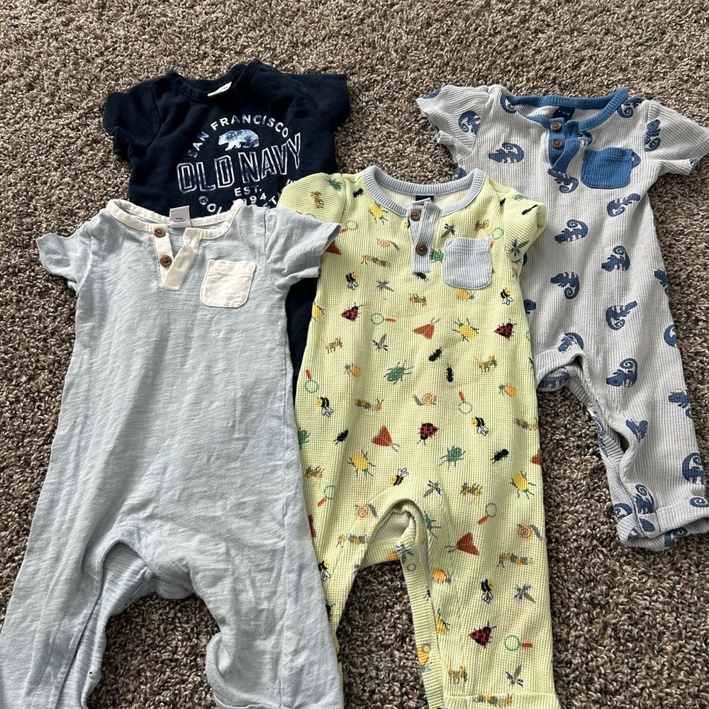 Old Navy Kids Bodysuits - Navy, Light Gray, Yellow, Gray